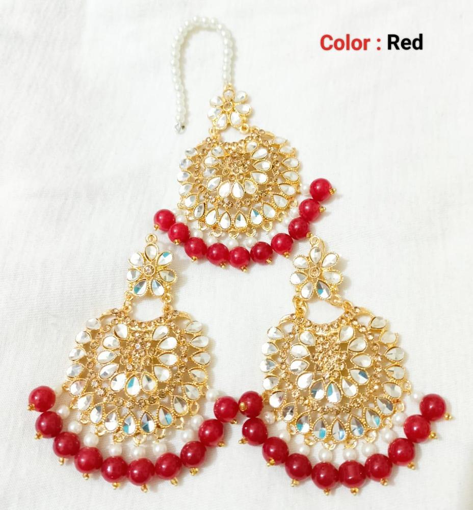 Kundan Earrings With Bindiya