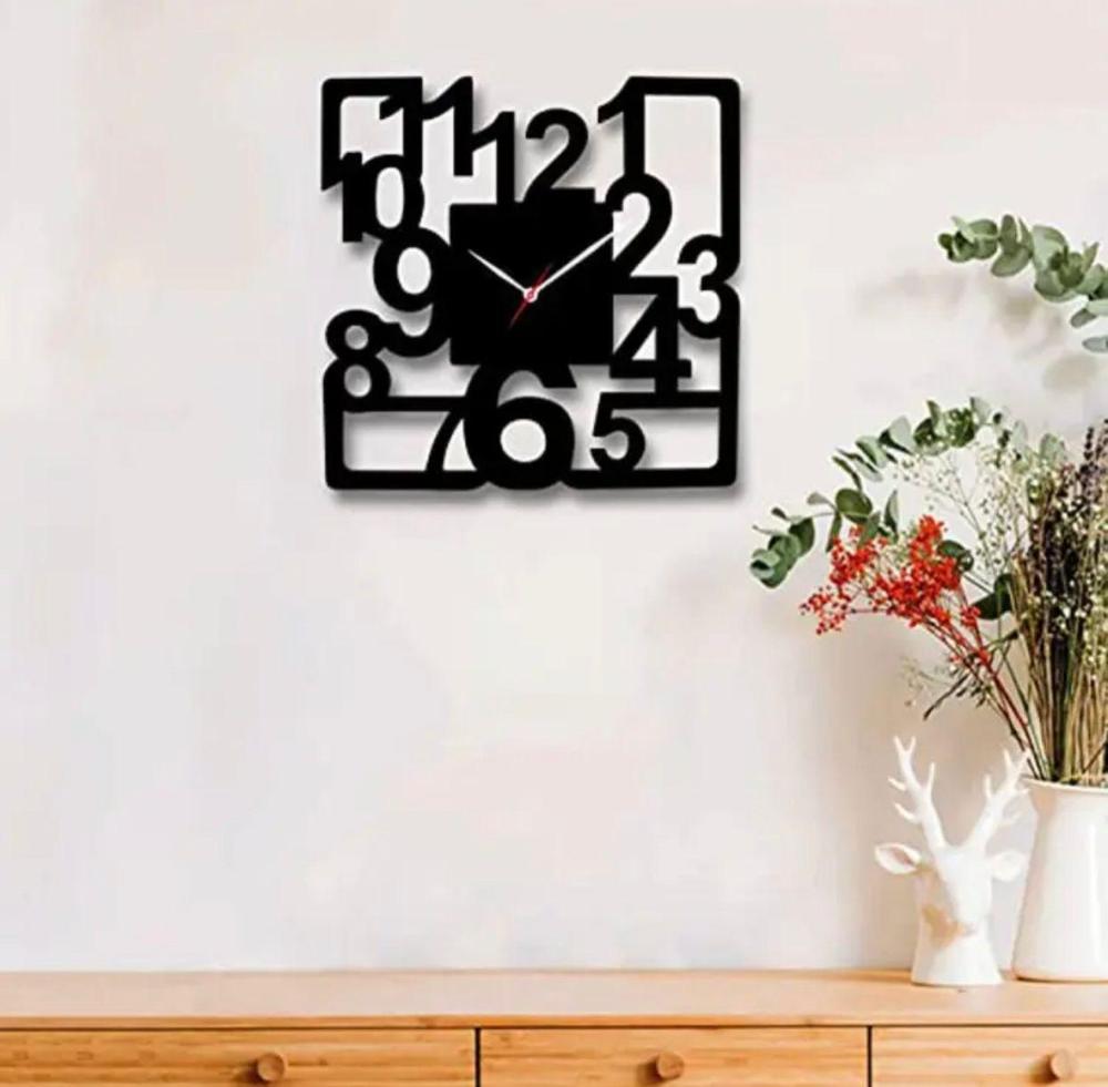 Beautiful Square Design MDF Wood Wall Clock