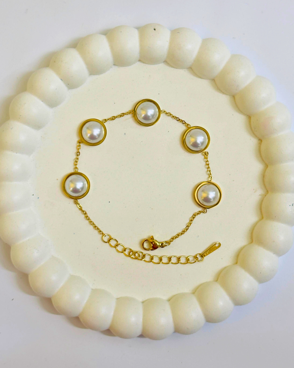 Stainless Steel Circle Pearl Chain Bracelet